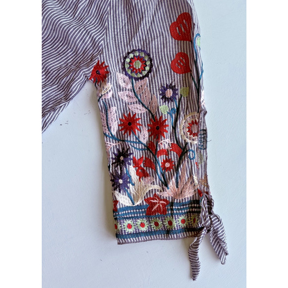 Lilypad Womens Grey Stripe Small Tunic Blouse Floral Embroidered Coastal Boho - Picture 4 of 6